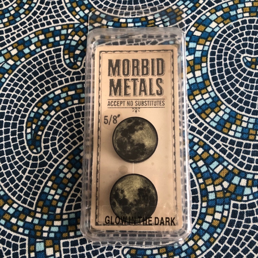 5/8” Moon Plugs Glow in the Dark Gauges